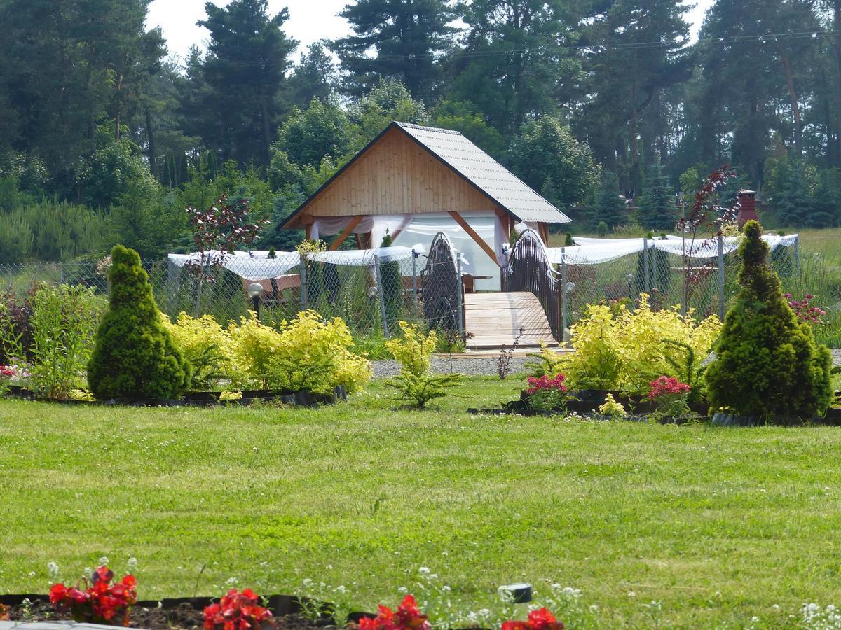 Karczma Goralska Bed and Breakfast Wisznice Exteriör bild