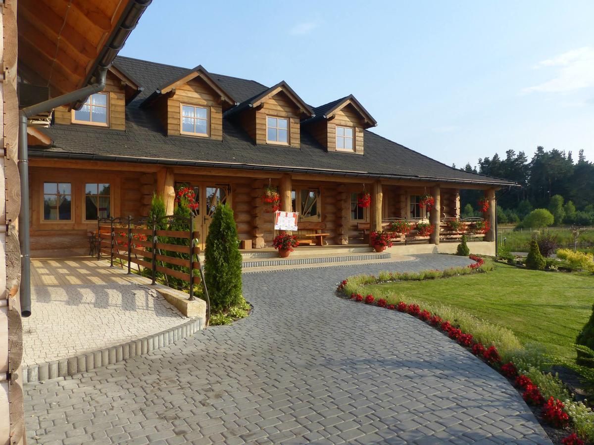 Karczma Goralska Bed and Breakfast Wisznice Exteriör bild
